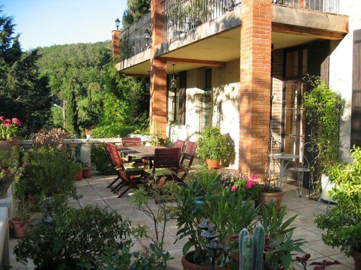Appartement La Terrasse à Reynès Extérieur photo